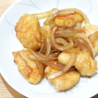 ごはんがすすむ！鶏むね肉と玉ねぎの甘辛炒め